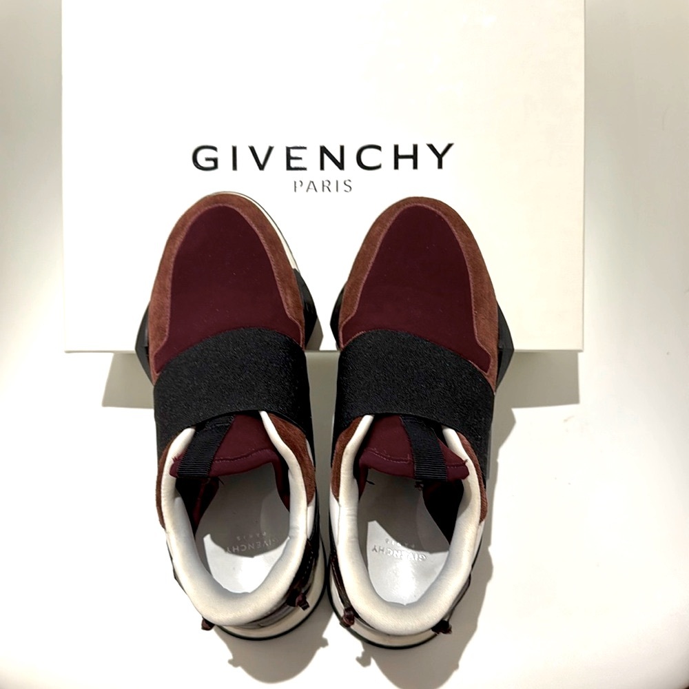 Givenchy sneakers runner size 36